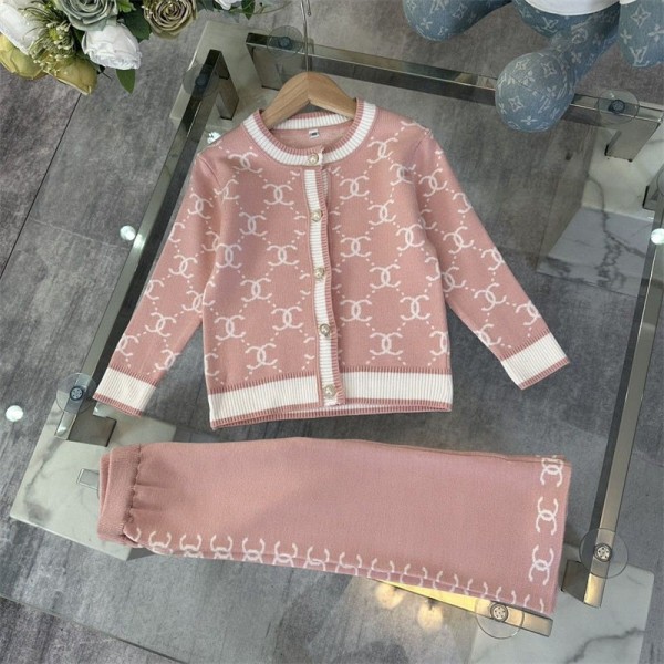 シャネル 女の子 子供服 キッズ服 可愛い CHANEL 長袖カーディガン +パンツ 上下 2点 セット ジュニア ガールズ フォーマル おしゃれ カジュアル 入学式 卒業式 通園 洋服 通学 七五三 発表会 普段着 春 秋 冬110-150cm