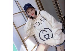 人気ハイブランド Chanelカチューシャ GUCCIパーカー