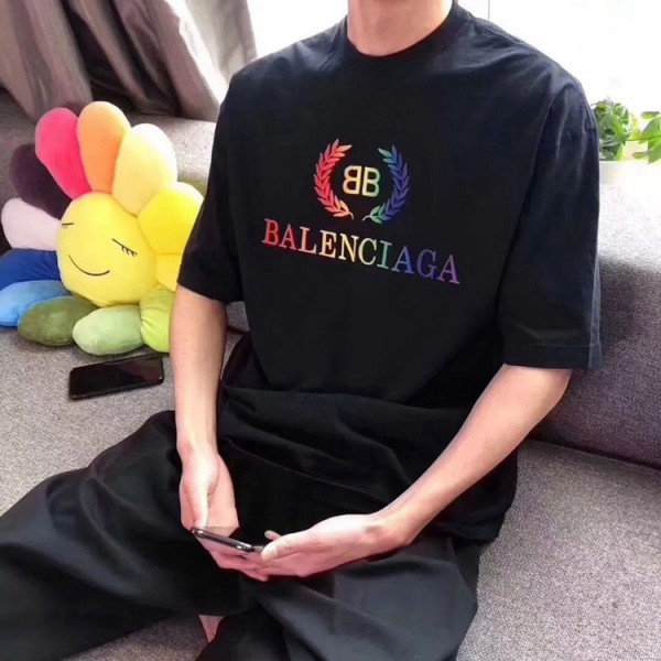 Balenciaga ブランドtシャツ 上着 バレンシアガ半袖シャツ 綿100％ 柔らか ハイブランド 夏Tシャツ 丸首シャツ ペアカップル 20代 30代40代tシャツ 激安パロディ 快適 ファッション セレブ愛用 男女