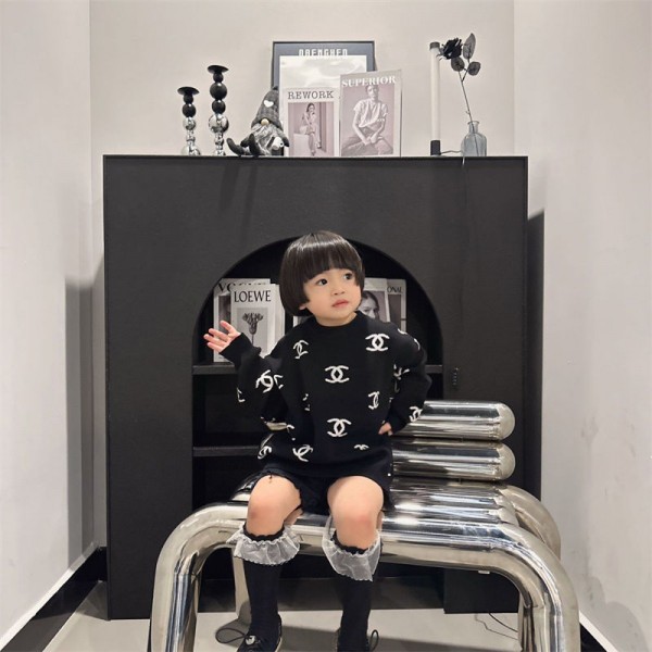 Chanel シャネル ハイブランド 子供服 セーター 男の子 女の子 ニット 長袖 クルーネック 綿 ベビー服 トップス プルオーバー シンプル 韓国 おしゃれ 秋 冬 90 - 140 cm