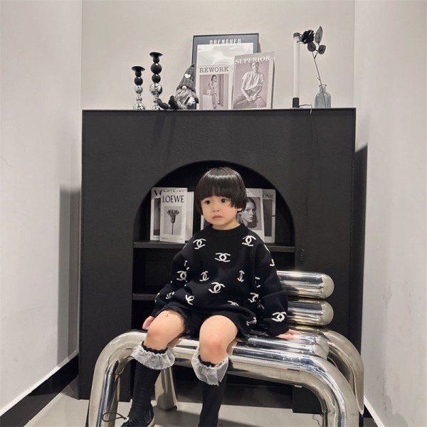 Chanel シャネル ハイブランド 子供服 セーター 男の子 女の子 ニット 長袖 クルーネック 綿 ベビー服 トップス プルオーバー シンプル 韓国 おしゃれ 秋 冬 90 - 140 cm