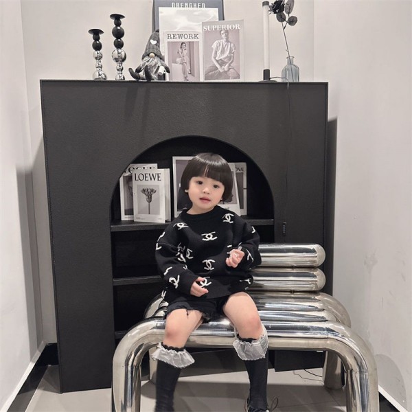 Chanel シャネル ハイブランド 子供服 セーター 男の子 女の子 ニット 長袖 クルーネック 綿 ベビー服 トップス プルオーバー シンプル 韓国 おしゃれ 秋 冬 90 - 140 cm