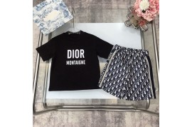 ブランド ディオール 子供の夏服セット バレンシアガ Tシャツ シャネル スイムウェア