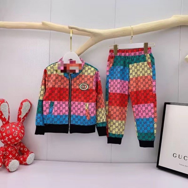 ブランド Gucci 子供服 男の子 ジャージ 上下セット グッチ キッズ服 長袖 スウェット 裏起毛 ロングパンツ 2点セット セットアップ スポーツウェア 運動着 軽量 防風 春秋 カジュアル 100-160cm