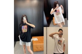 ブランドジバンシィ tシャツとルイヴィトン 野球帽とディオール ビキニ