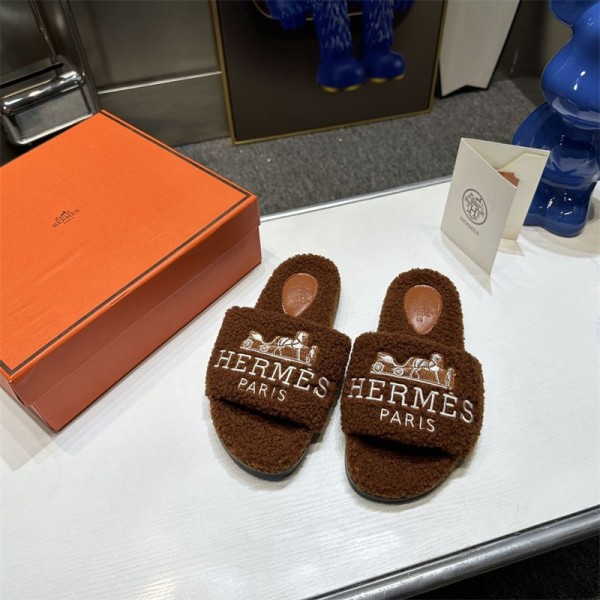 Hermes エルメス ブランド ルームシューズ 冬 ボアスリッパ 底面防水 洗える もこもこ スリッパ 室内 滑り止め 静音 あったかスリッパ 男女兼用 防寒対策 ルームブーツ 足冷え対策 保温 225~255cm