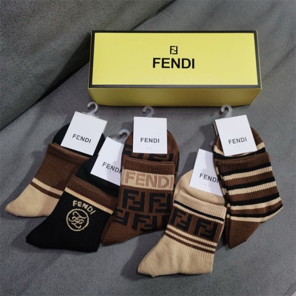 Fendi フェンディハイブランド ソックス 綿製レディース向け 靴下 かわいいブランドくつした 5足セット 大人気ブランドソックス 男女兼用 ファッション