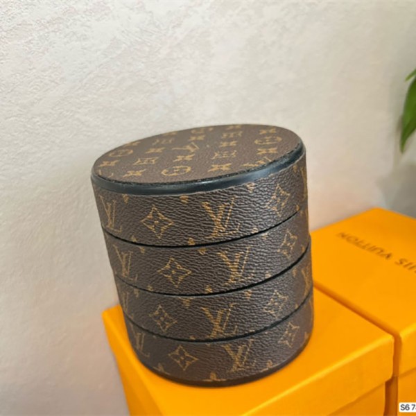 ルイヴィトン収納ケース ジュエリー 収納 ケース LV アクセサリートレー 4段 モノグラム柄 タワー 蓋付き アクセサリーケース アクセサリー収納