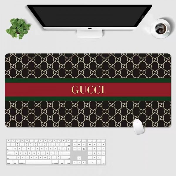 ルイヴィトン マウスパッド ゲーミングマウスパッド キーボードパッド かわいい Gucci テーブルマット 超大型 薄型 滑り止め 水洗い ズレない 耐久性良い ゲーム 仕事用 おしゃれ 70*30cm