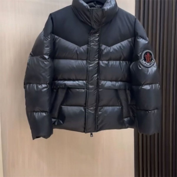 モンクレール ダウンジャケット Moncler ブランド メンズ コート 冬服 中綿ジャケット 無地 厚手 防寒 防風 暖か メンズ 大きいサイズ ダウンコート 通勤 通学 登山 アウトドア 男女兼用 アウター