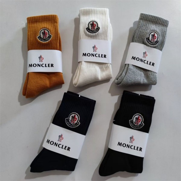 Moncler モンクレールレディース向け 靴下 かわいいブランド ストッキング 大人気ブランドミドルソックス 高品質浅口ソックス 女の子好き 韓国