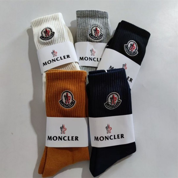 Moncler モンクレールレディース向け 靴下 かわいいブランド ストッキング 大人気ブランドミドルソックス 高品質浅口ソックス 女の子好き 韓国