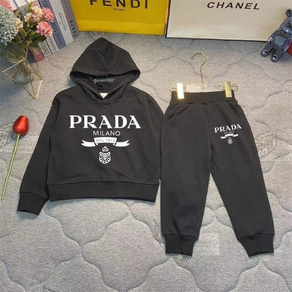 Prada プラダ スウェット ハイブランドスポーツウェア 子供服 裏起毛 ジャージ 2点セット 運動着 秋冬トップス ズボン 普段着 部屋着 ルームウェア ガールズ 韓国風 おしゃれ カジュアル スウェット 100 - 160cm