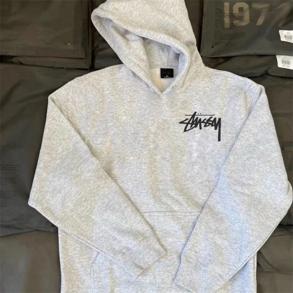 Stussy ステューシー ハイブランドキッズ秋冬服 パーカー トップス キッズ 裏起毛 裏ボア 長袖 フード付き 子供服 プルオーバー 厚手 暖かい 防寒服 インナー ゆったり 女の子 男の子 通学 通園 黒 100 - 160cm