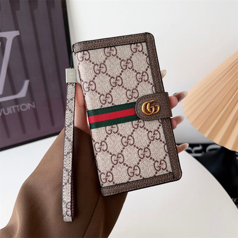 Gucci アイフォン16 15 14 plus 13 pro max 12 11スマホケース