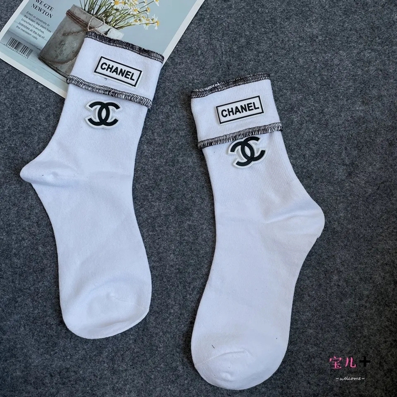 CHANEL フットカバー ミドルソックス