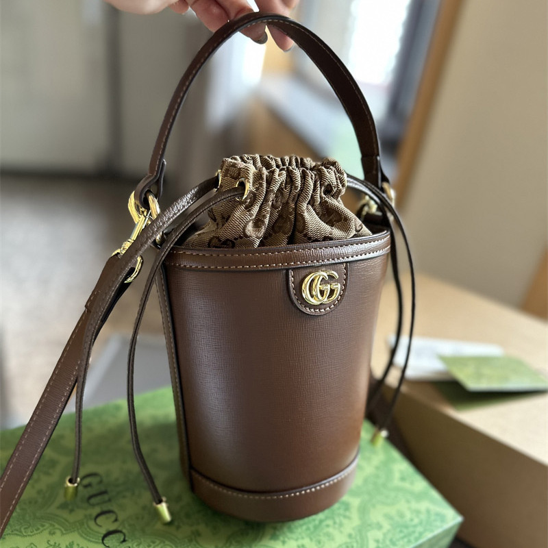 Gucci グッチ バケットバッグ 