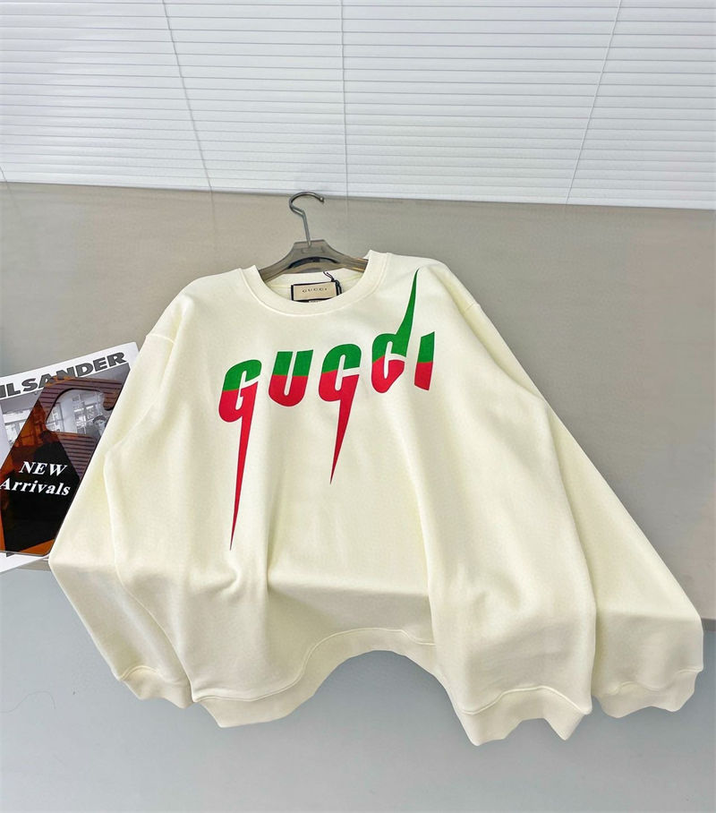 Gucci スウェット上着